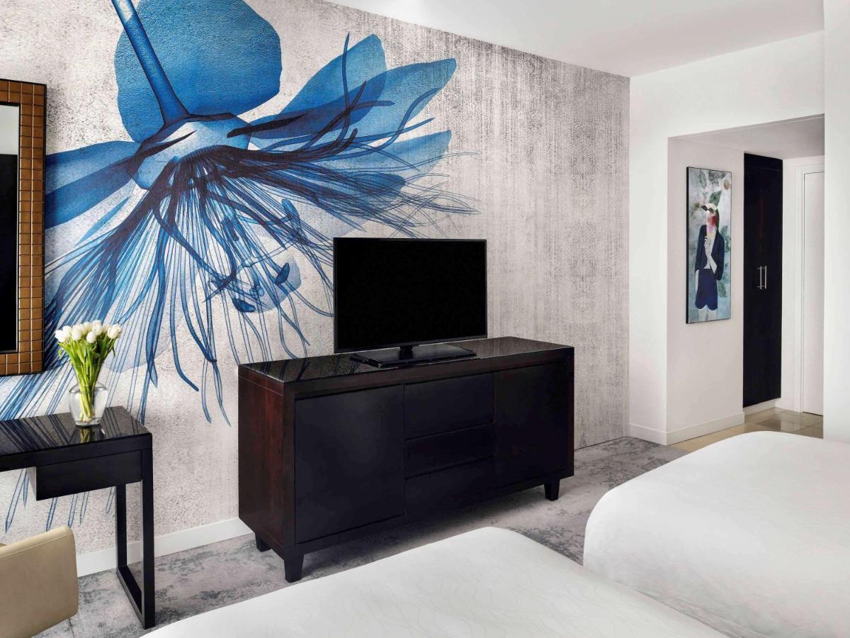 Moevenpick Jumeirah Lakes Towers Отель 5*