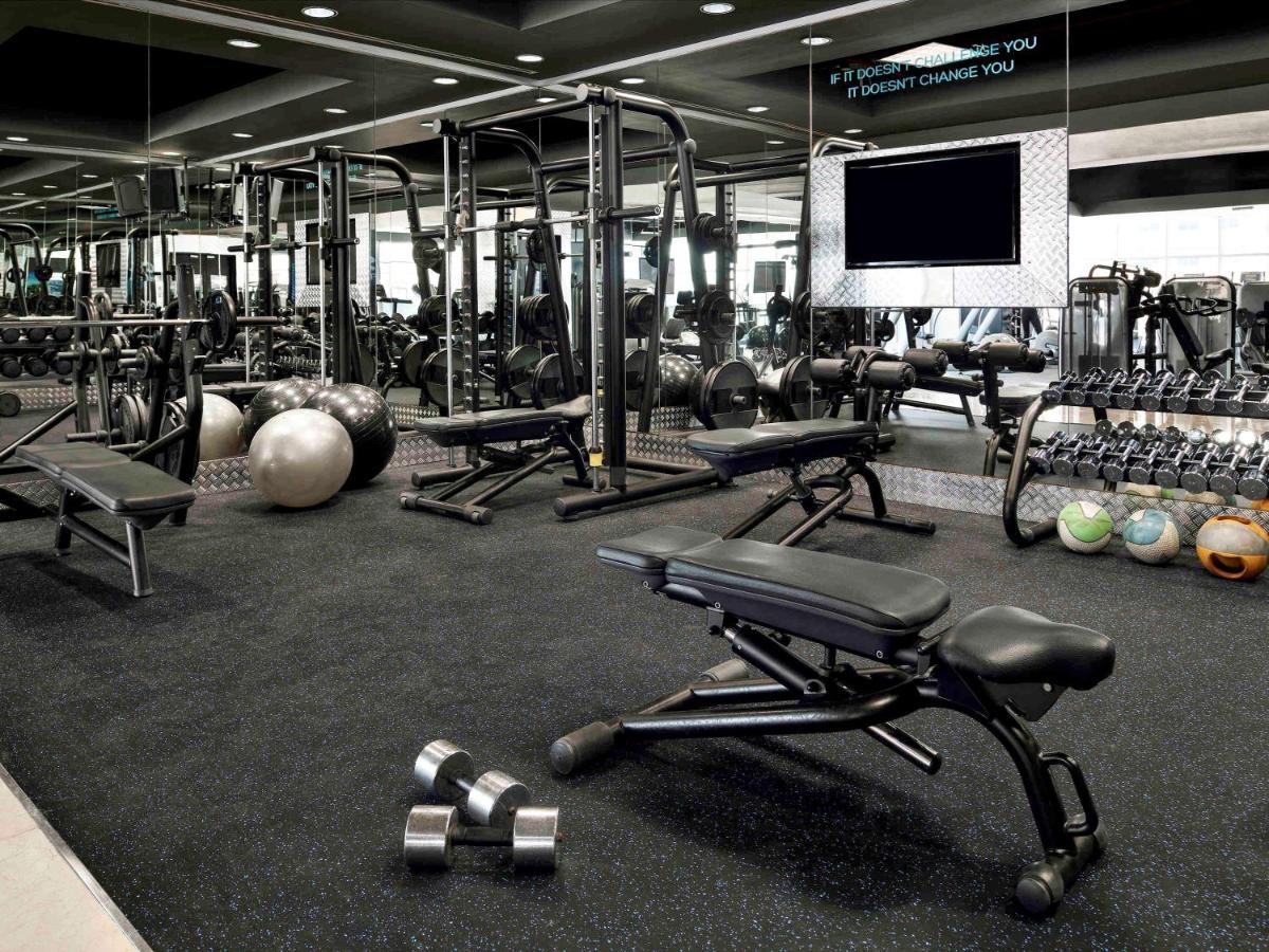 Moevenpick Jumeirah Lakes Towers Отель