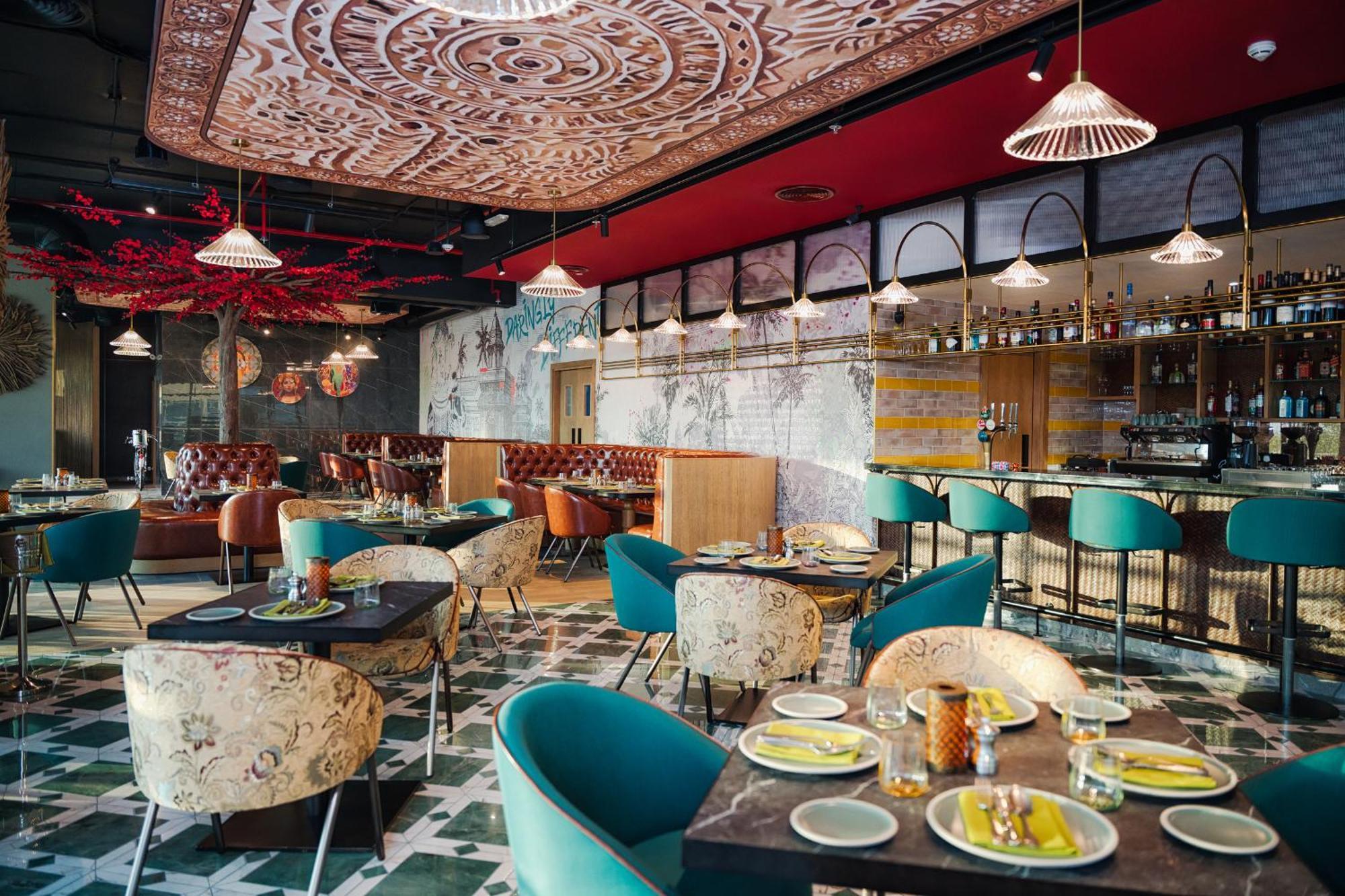 Mövenpick Jumeirah Lakes Towers 5* Dubai