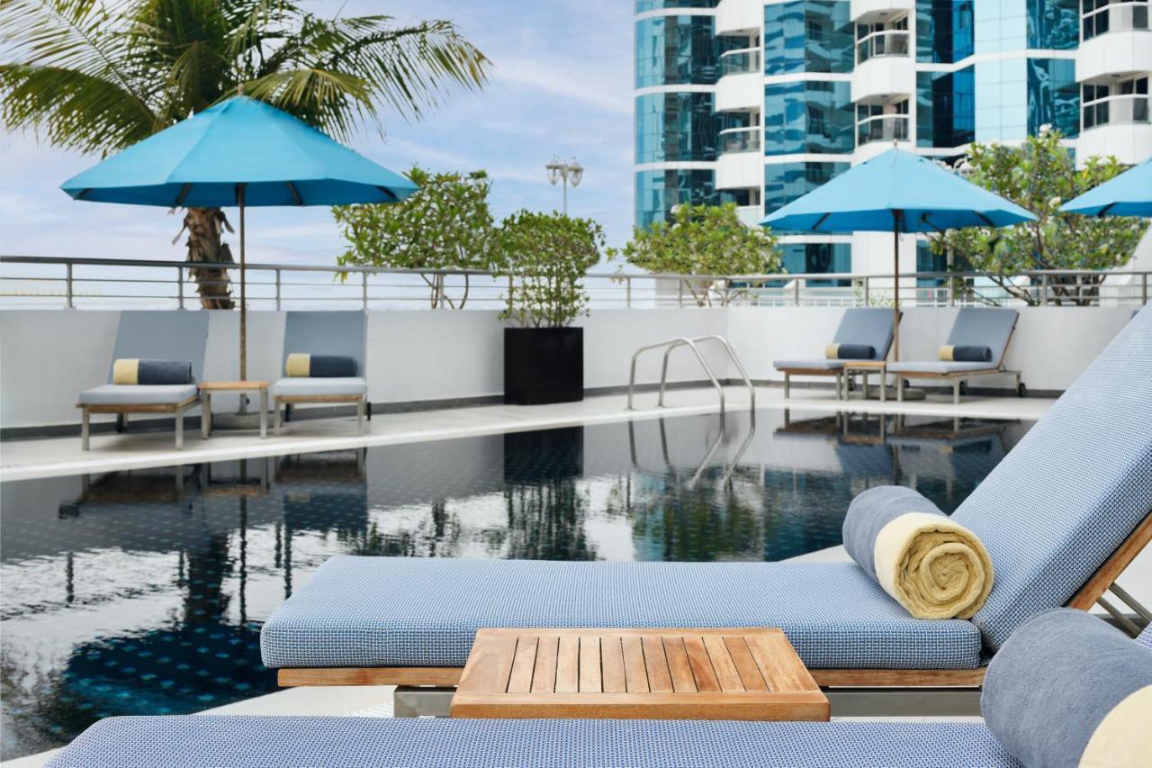 Moevenpick Jumeirah Lakes Towers 5*
